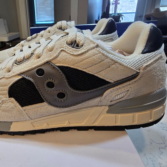 Saucony Shadow 5000 'Beige Grey' - S70665 33 Mens Sneakers Size 10 NEW - Picture 1 of 8